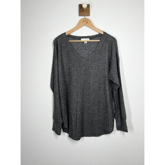Treasure & Bond Medium M Soft Knit V-Neck Pullover Sweater Dark Gray New - Picture 1 of 4